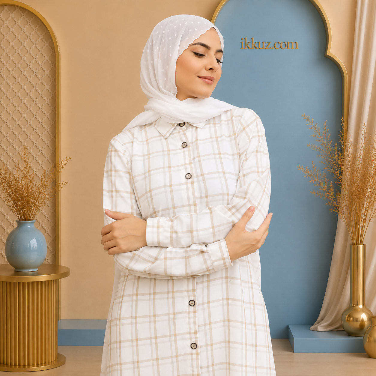 عباية نسائية مفتوحة من الأمام باللون الكريمي المخطط من الكريب الفاخر | ستايل قميص مناسب للرضاعة | أكمام بالون | بدون طرحة